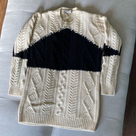 Valentino Wool/Cashmere blend long sweater size L - Picture 2 of 7
